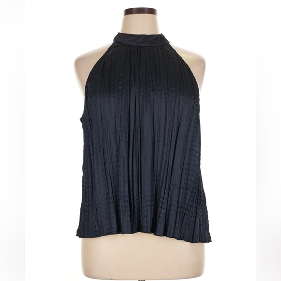cloth & stone Tops - Cloth & Stone Sleeveless Halter Blouse Size XL Navy Blue Pleated
